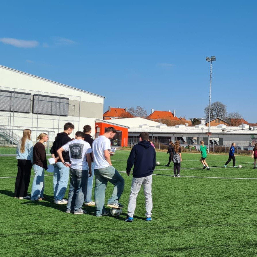 DFB-Junior-Coach-Ausbildung am WWG