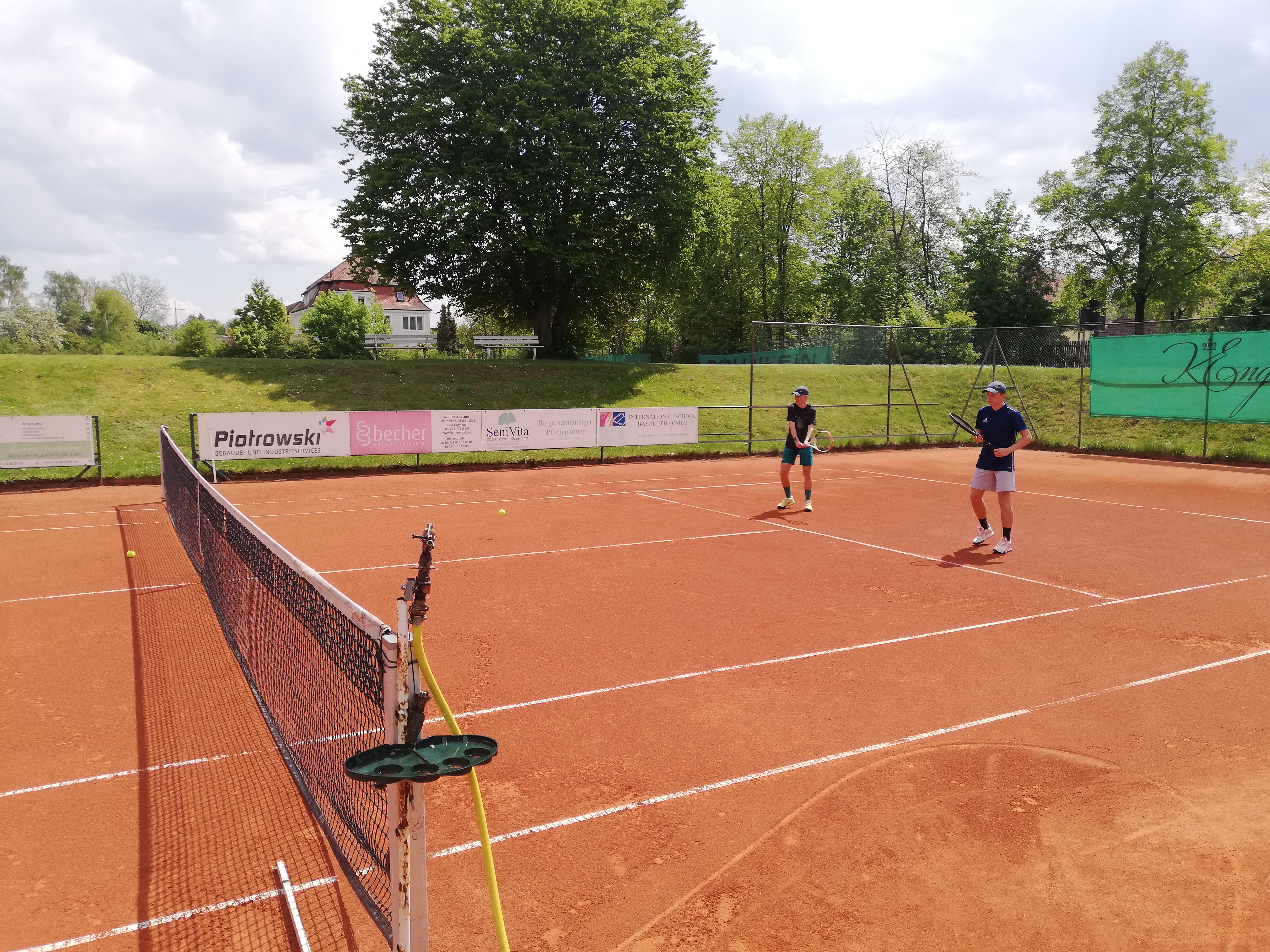 Blog - 202122 Tennis Jugend trainiert Bild 4